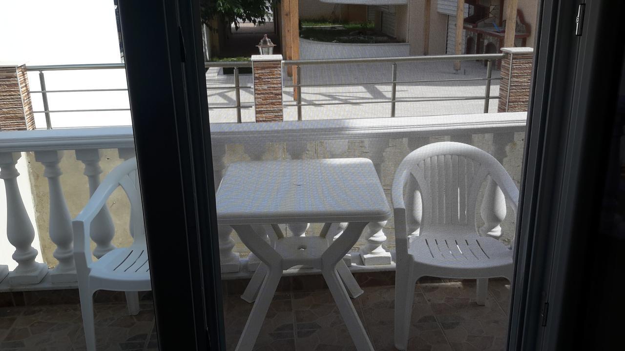 Irini Apartments Keramoti  Exterior photo